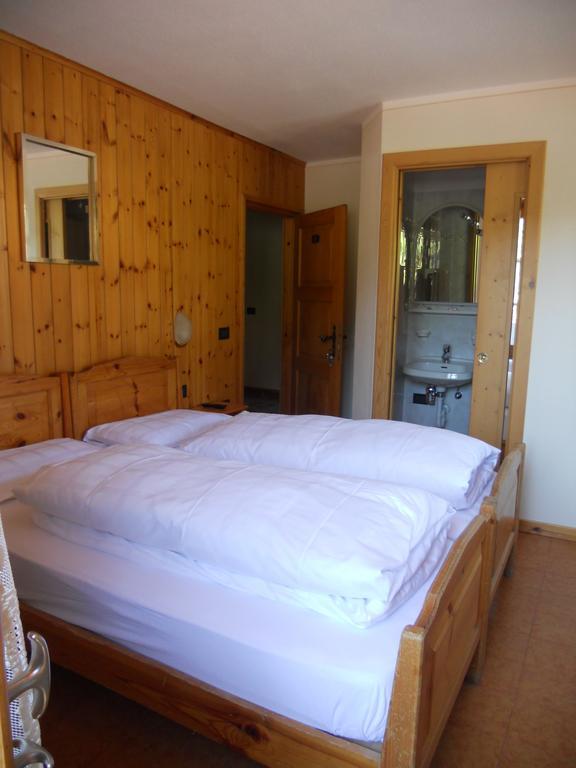 Affittacamere Baita Betulla Livigno Exteriör bild